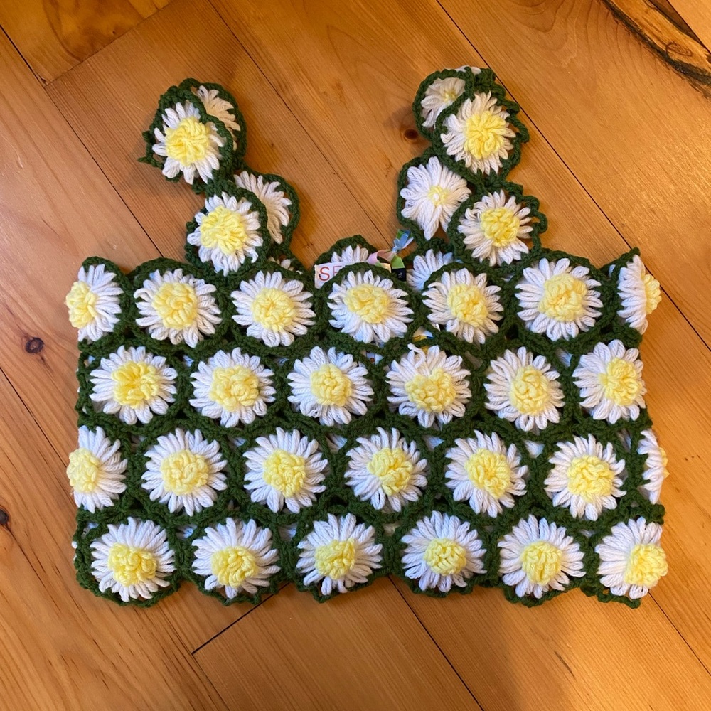 Crochet Daisy Crop Top